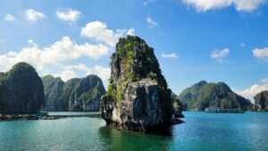 Cô Tô 3N2Đ mùa hè 2026 — đảo nhỏ Quảng Ninh đi gì, ăn gì, chi phí 3-5 triệu