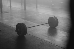 Tập tạ vs cardio cho người 30+ — đảo ngược thói quen tập luyện