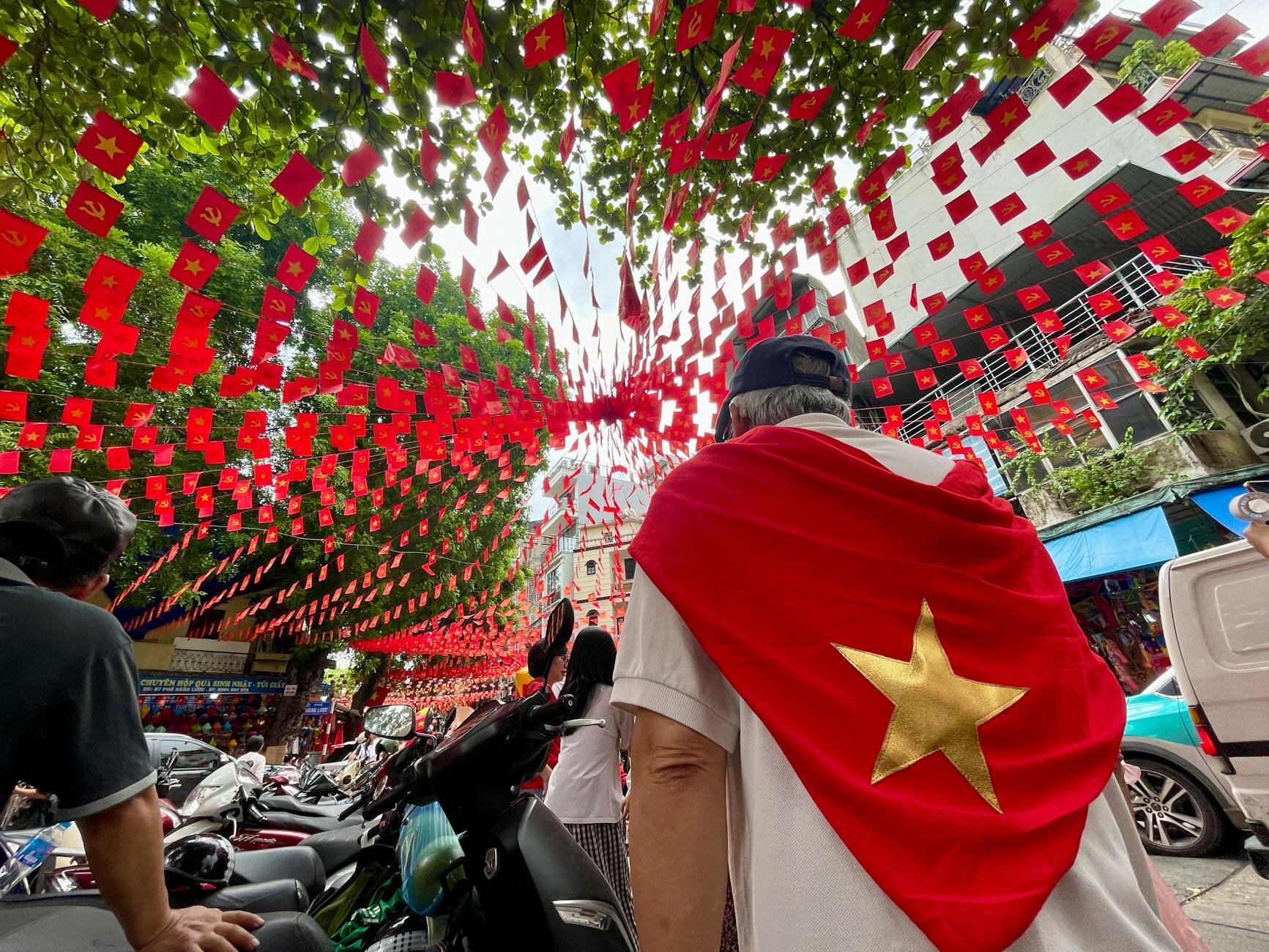 Vàng SJC, vàng nhẫn và vàng tài khoản 2026 — nên mua loại nào với 50-200 triệu