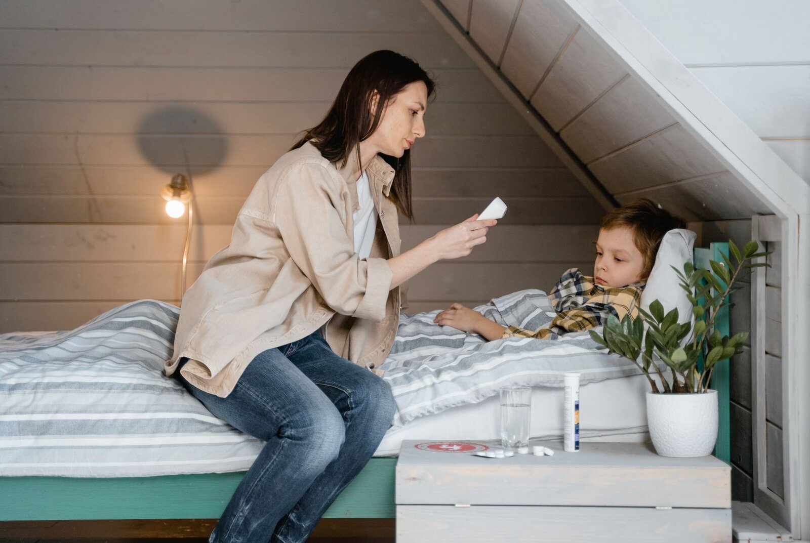 Cúm A tăng mạnh tháng 10/2026 phân biệt với cảm thường và khi nào cần đi khám